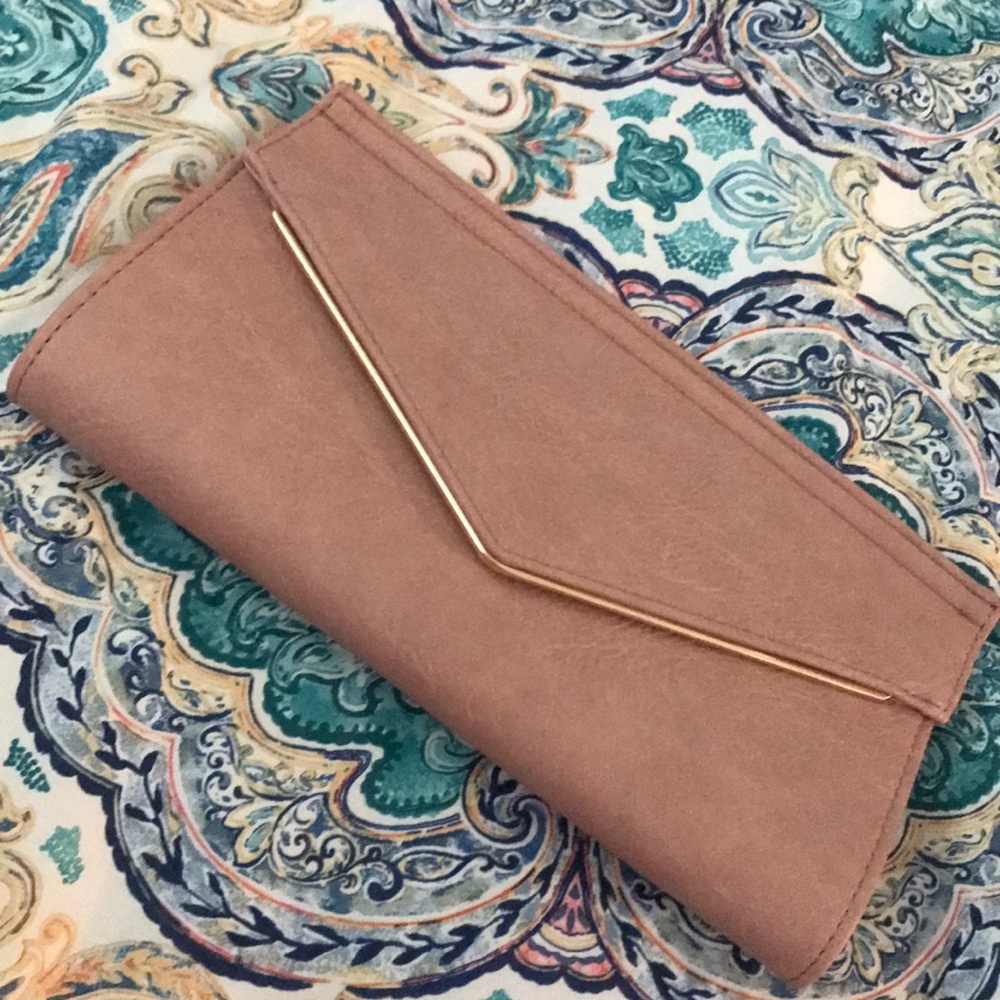 Blush pink clutch purse